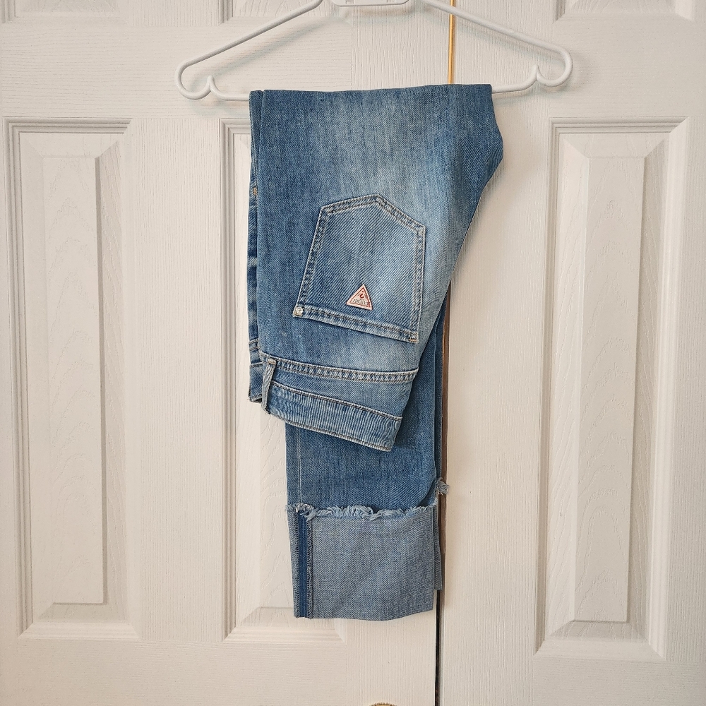 Guess Jean's